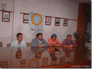 Conferencia de prensa en Urdinarrain