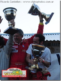 Esteban Dominguez y Pablo Bertinat en el podio final